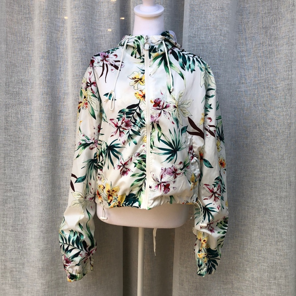 New Look Supreme floral pattern wind jacket, Sz XL